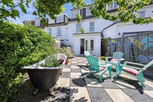 Photo 5- click for photo gallery